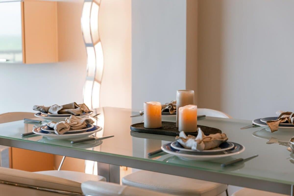 Huswell - Apartment With Stunning Sea View In Middelkerke Ngoại thất bức ảnh